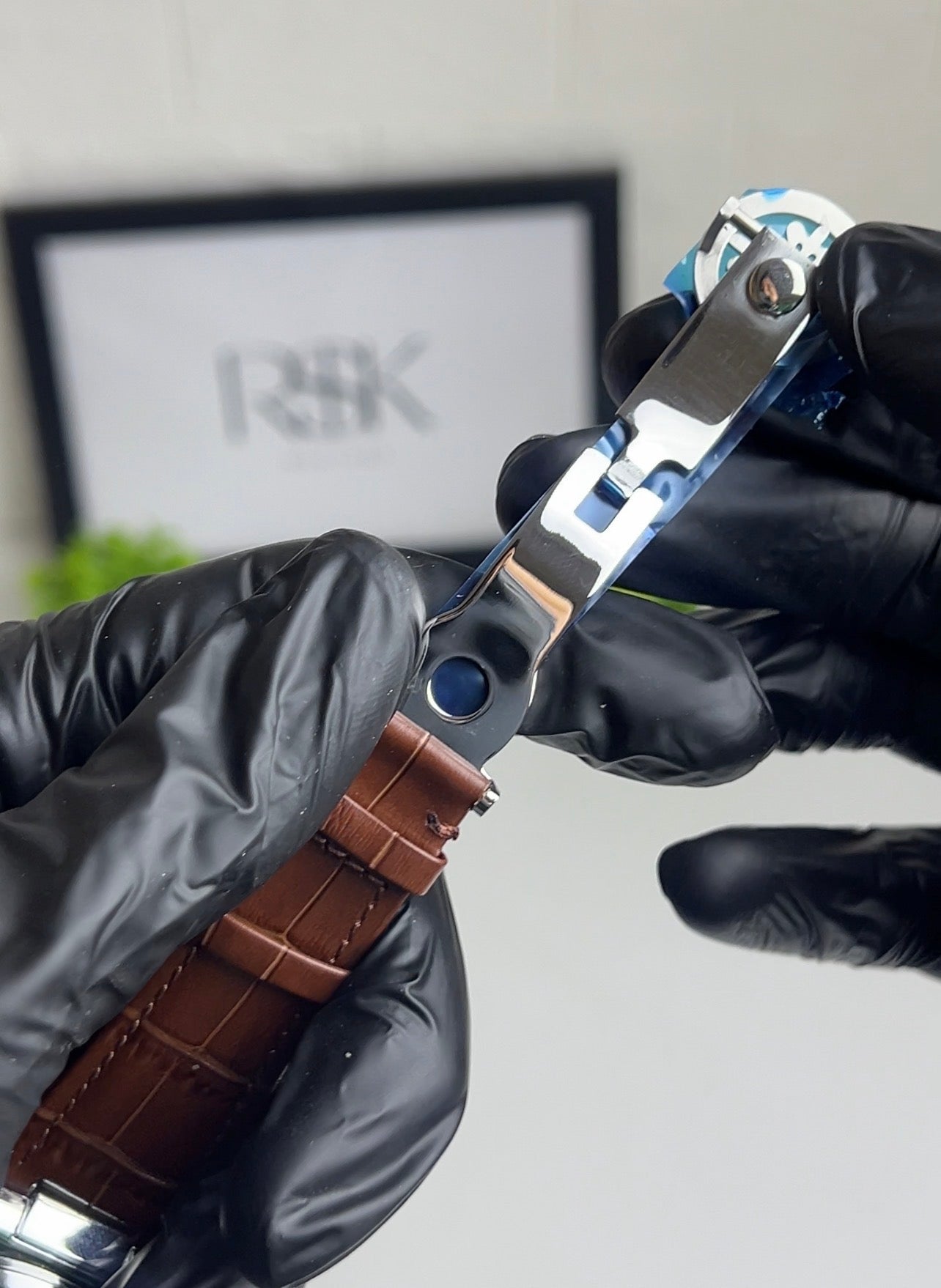 Patek Philippe semi automatic - mina brown