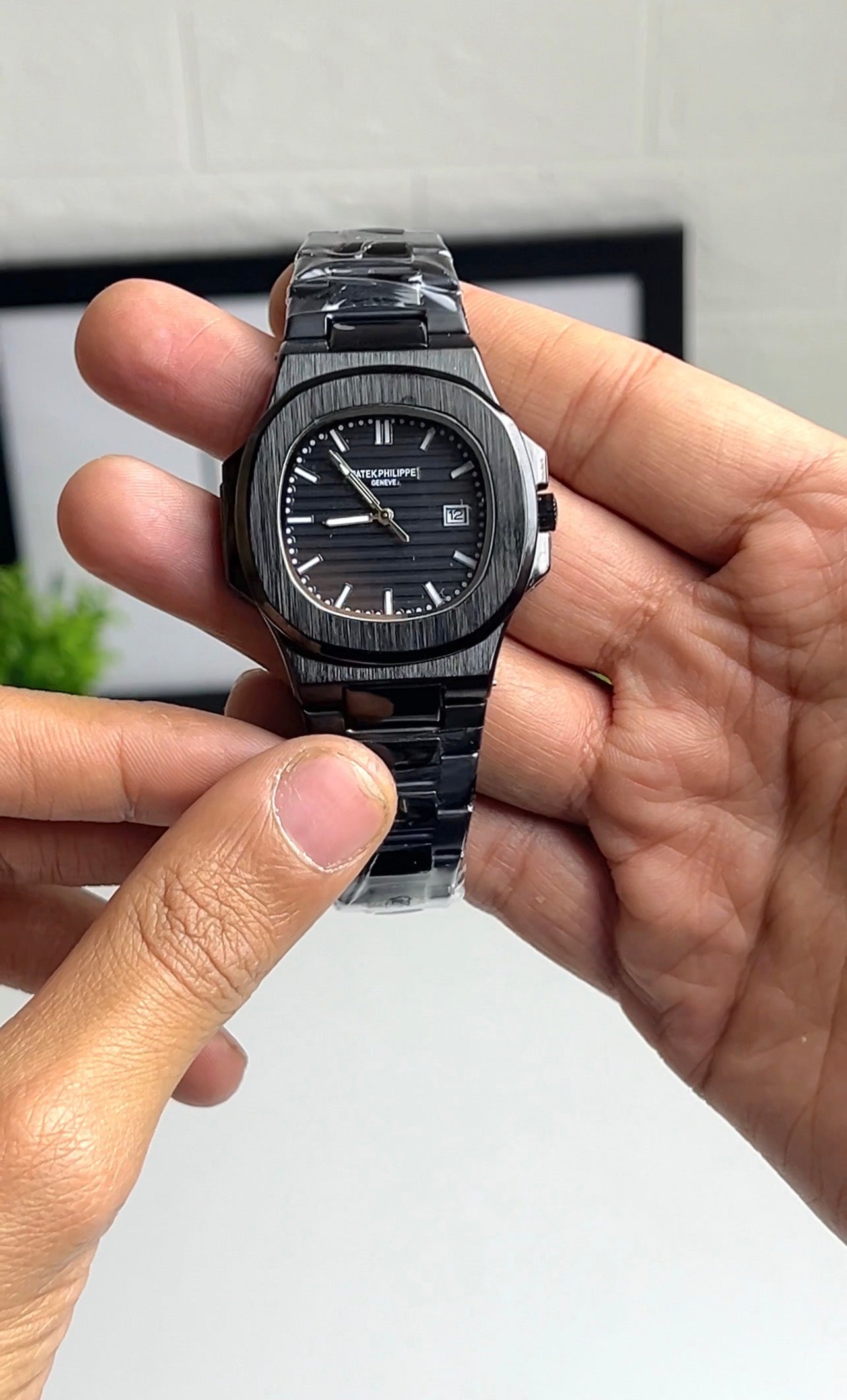 Patek Philippe Nautilus - Black strap