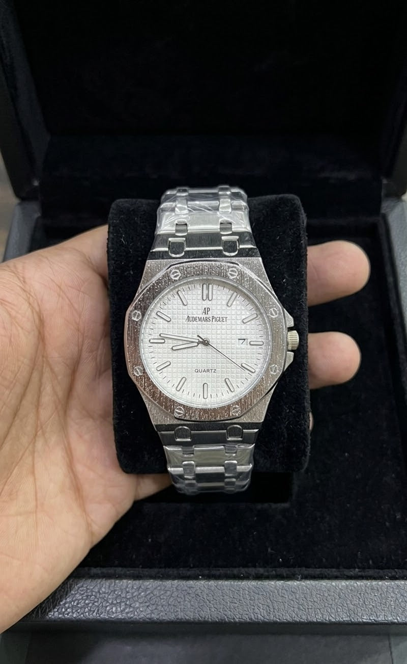Audemars Piguet Royal Oak -semi automatic- White