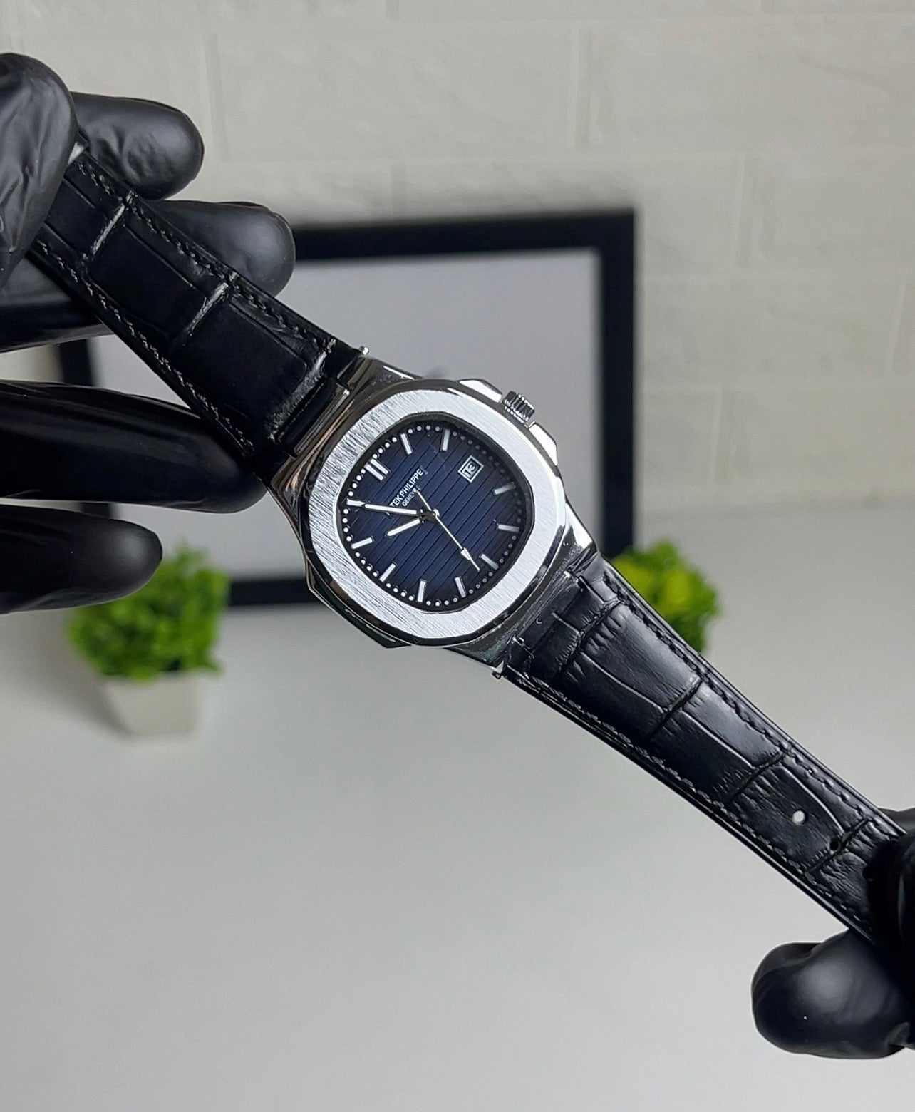 Patek Philippe semi automatic - mina Blue