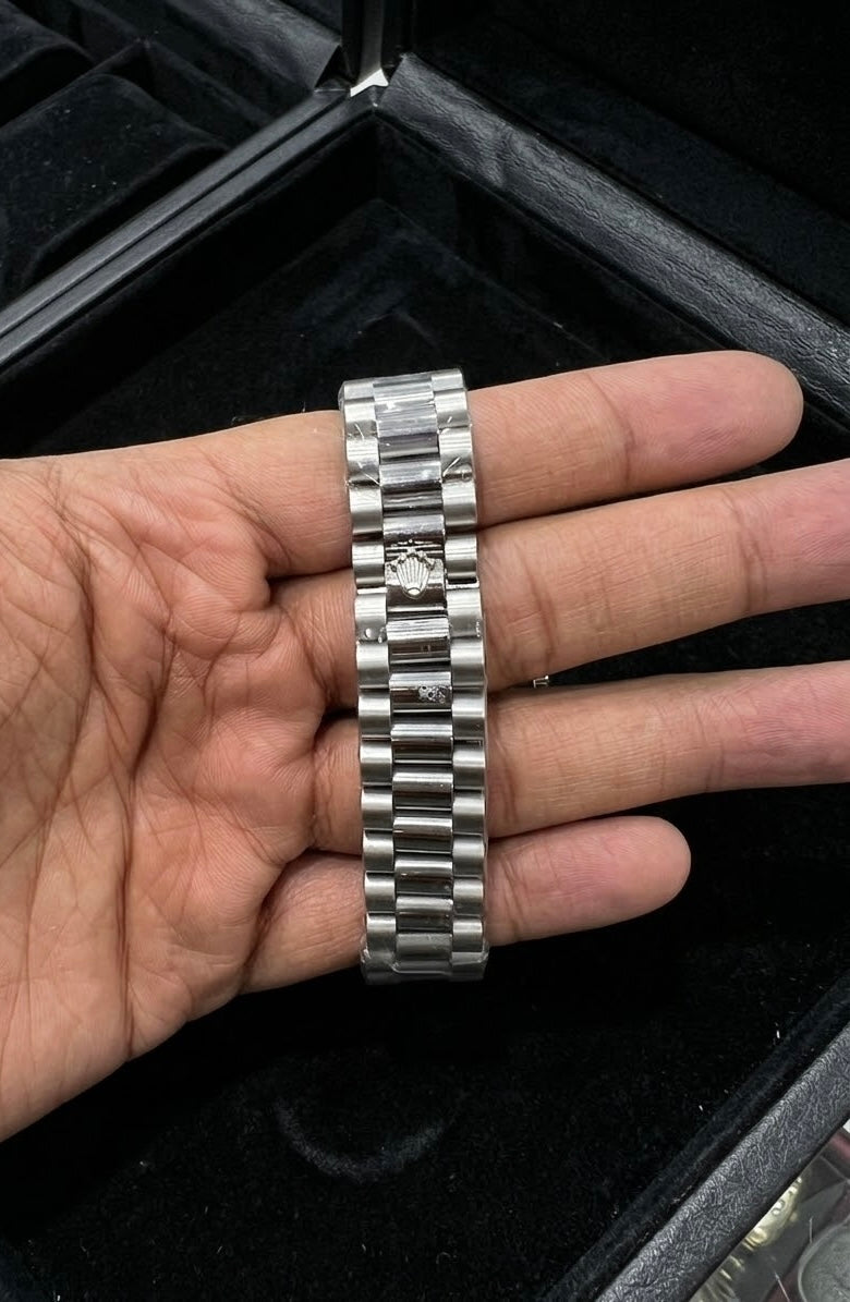 ROLEX SUBMARINER - Black