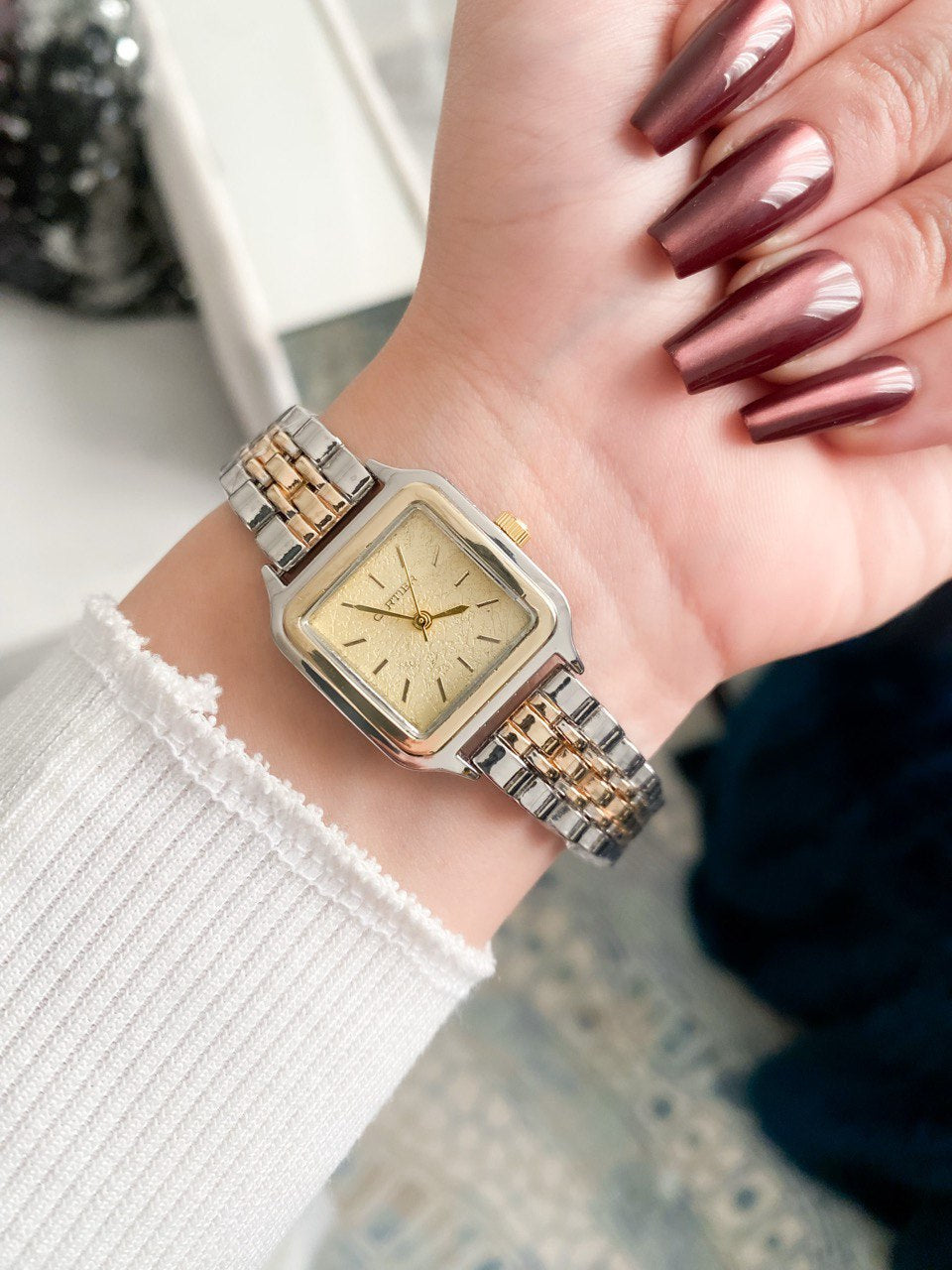 Cartier lady classic