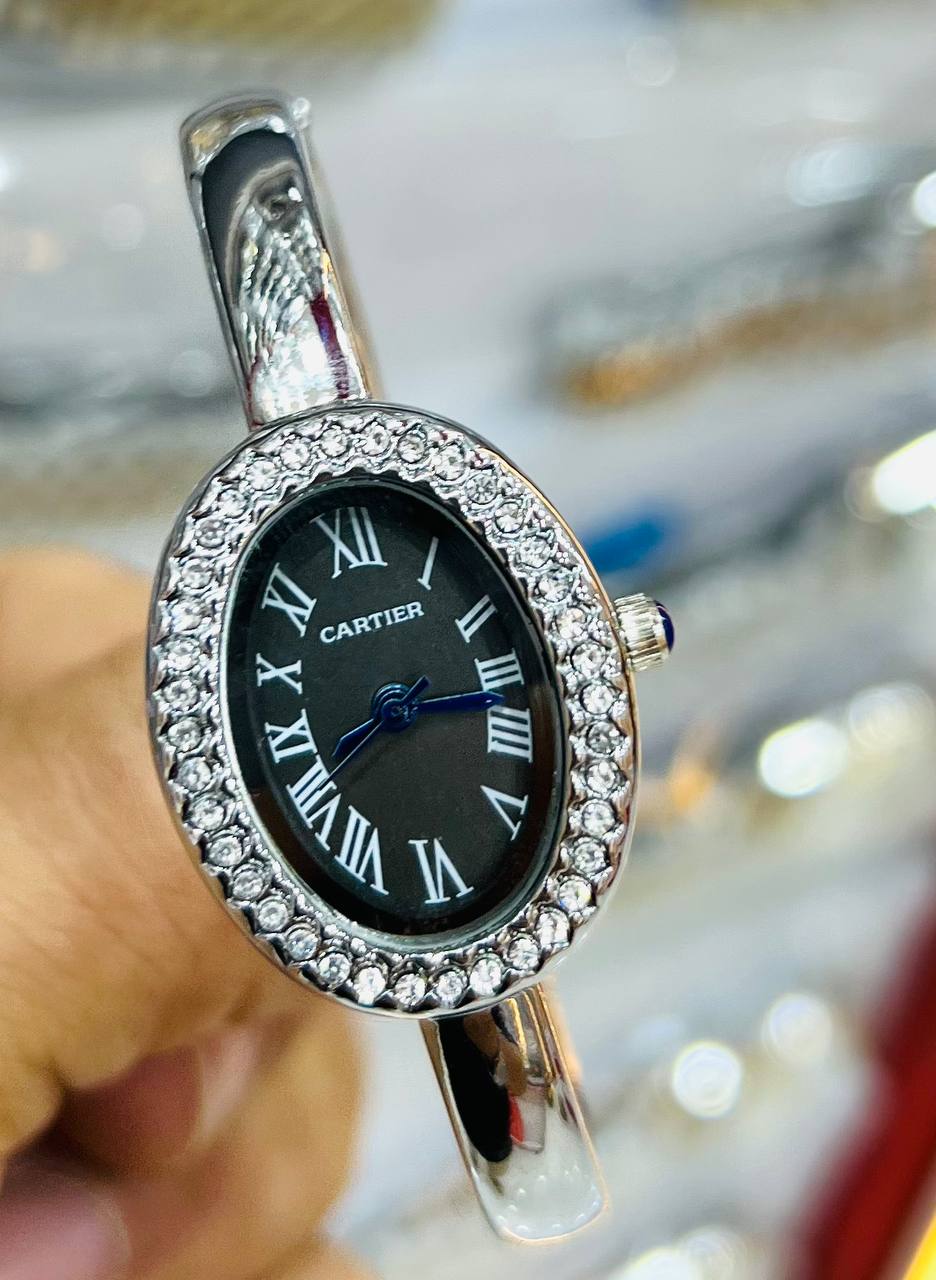 Cartier Baignoire watch