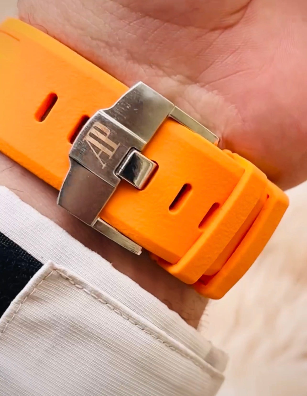 Audemars Piguet Royal Oak Offshore Diver - Orange