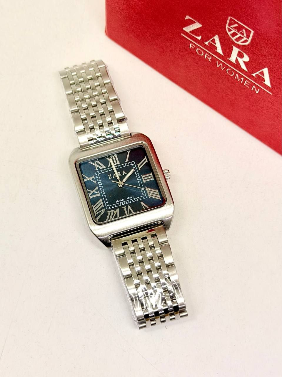 Zara Cartier edition