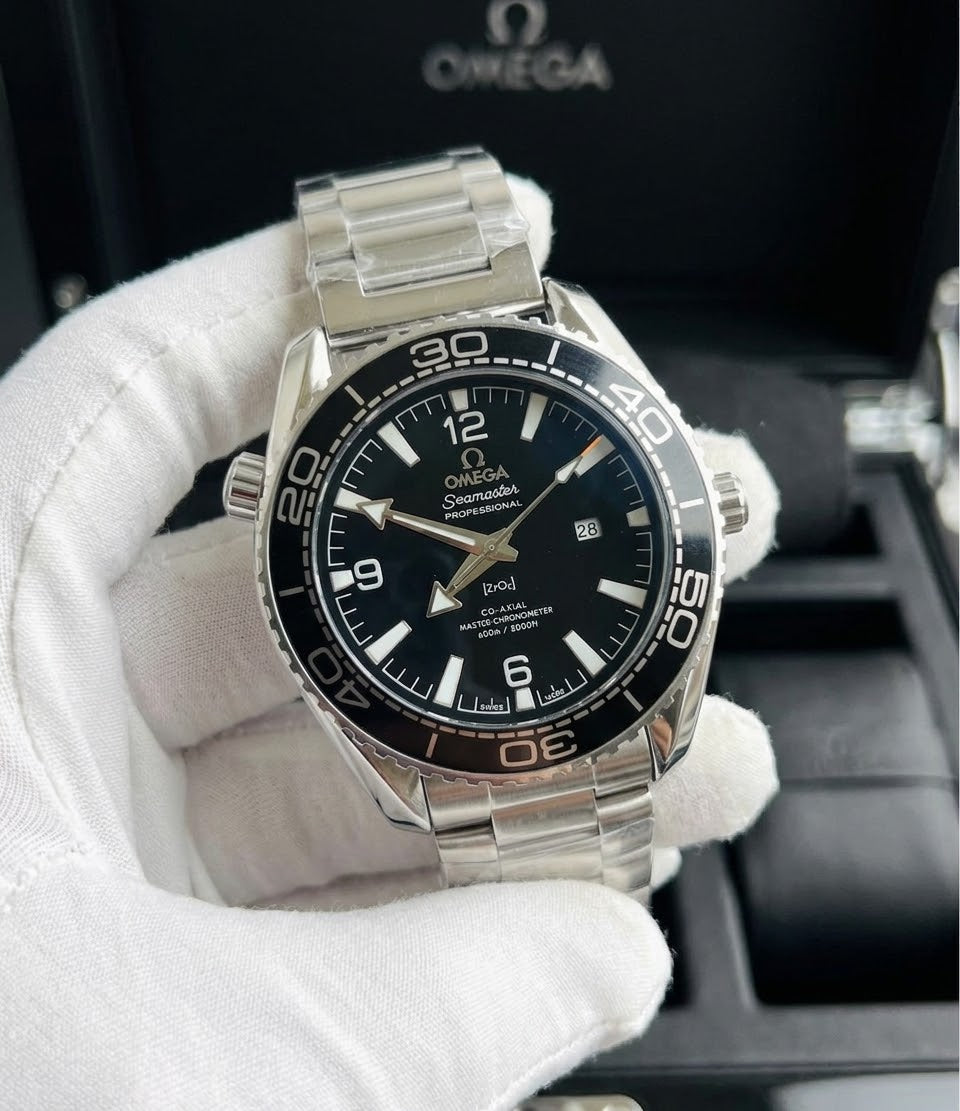 Omega Seamaster - semi automatic