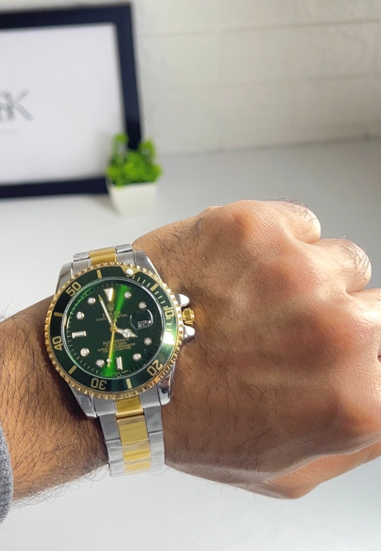 ROLEX SUBMARINER - Green * Gold
