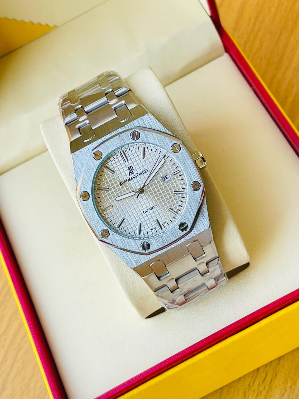 Audemars Piguet Royal Oak - White