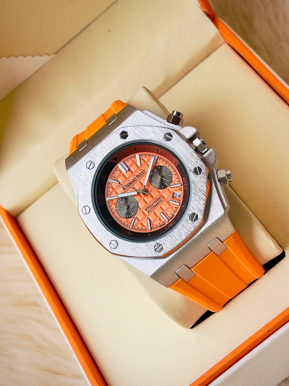 Audemars Piguet Royal Oak Offshore Diver - Orange