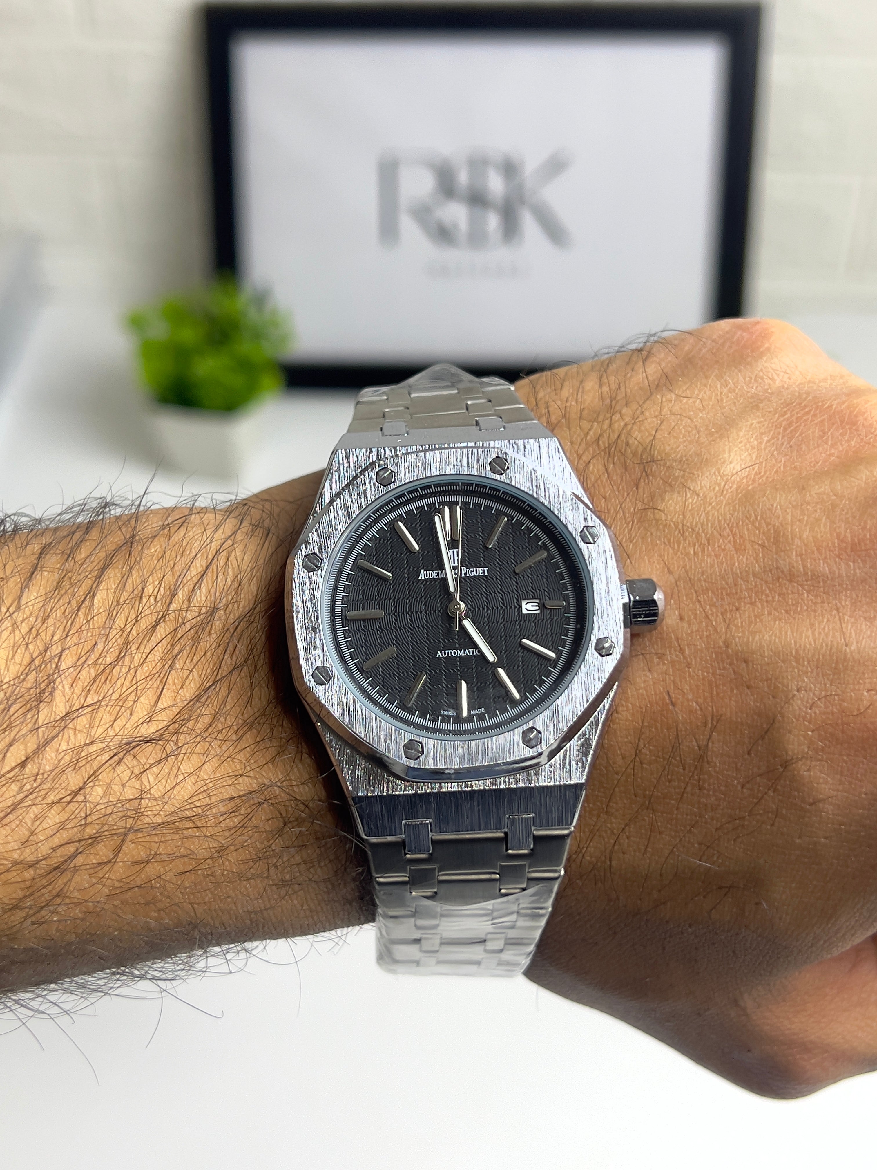 AUDEMARS PIGUT semi automatic – Black